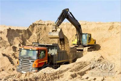 挖掘“二手机”抢购热潮 四季度建筑工程用机械销售旺季解析